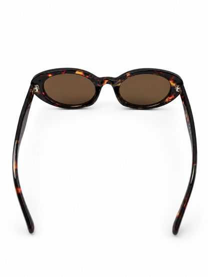 Lunettes de soleil ovales vintage revisité
