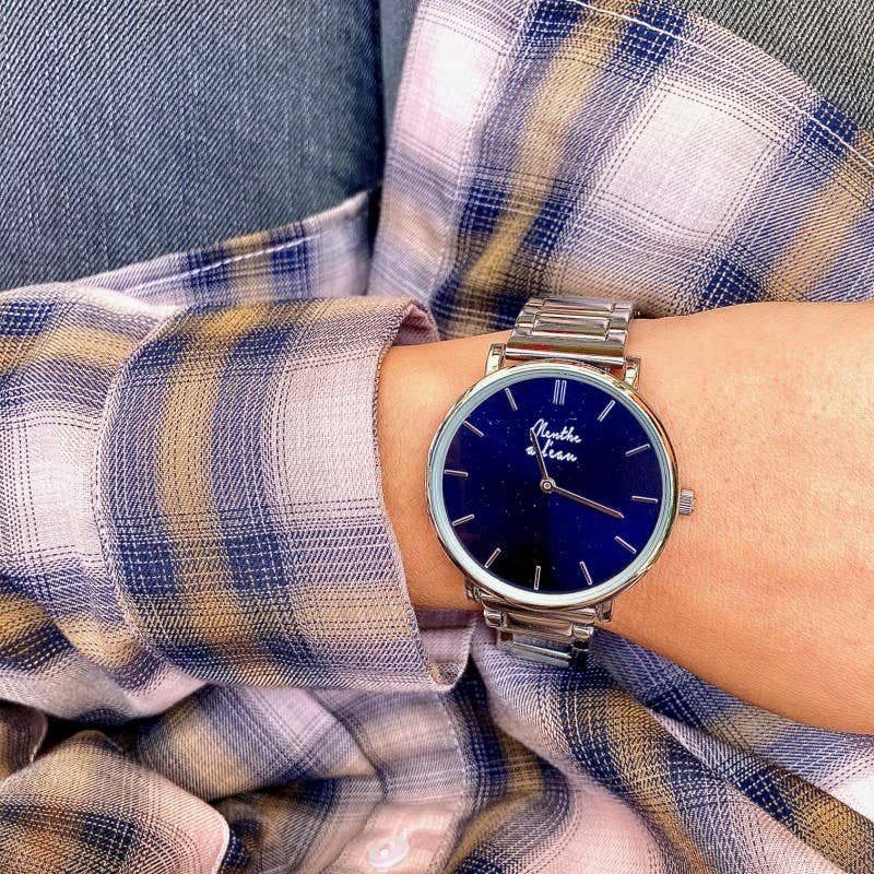 L’Intemporelle | Montre mixte chromée à cadran bleu soleillé