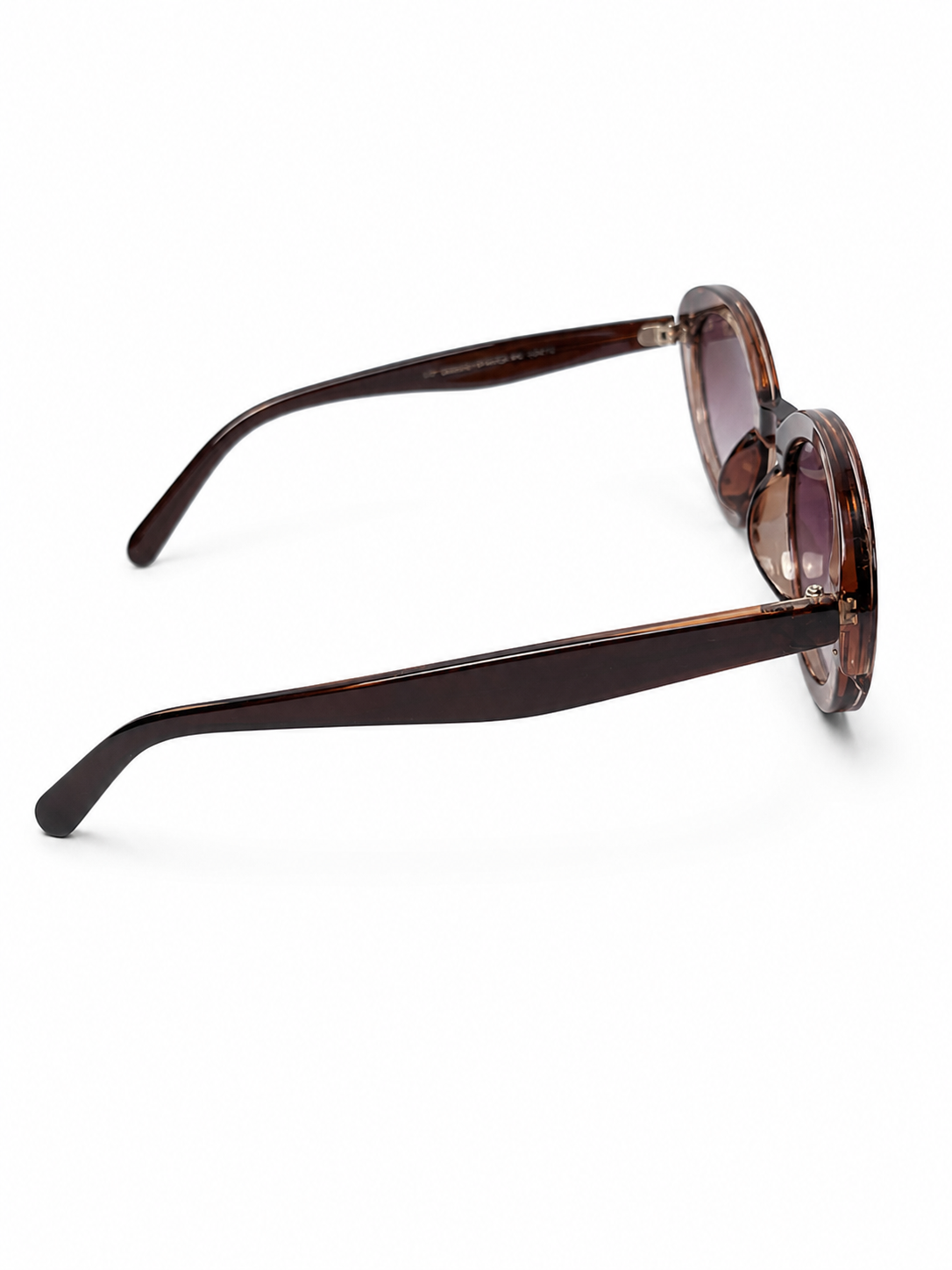 Lunettes de soleil ovales vintage revisité